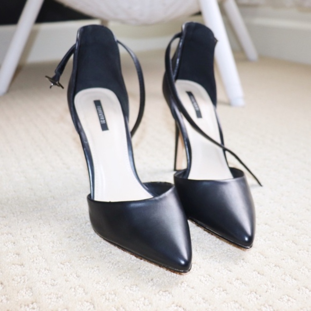 Forever 21 Black Strappy Heels